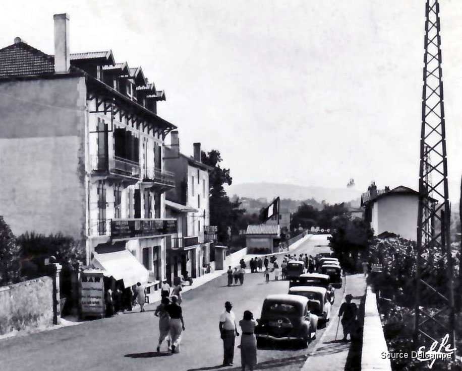 64 Hendaye Le Pont International I.jpg